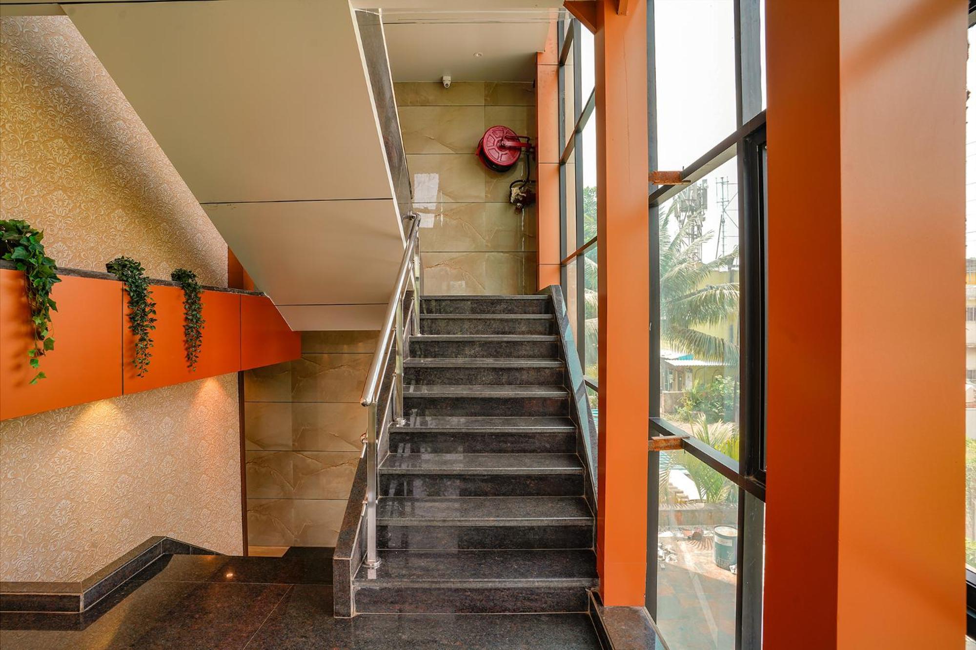 Fabexpress Super 7 Inn - Nr Rabale Station Navi Mumbai Zewnętrze zdjęcie